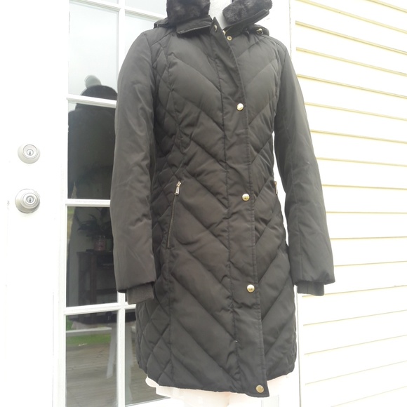 Sage/Dark Green Micheal Kors Jacket - Picture 3 of 8